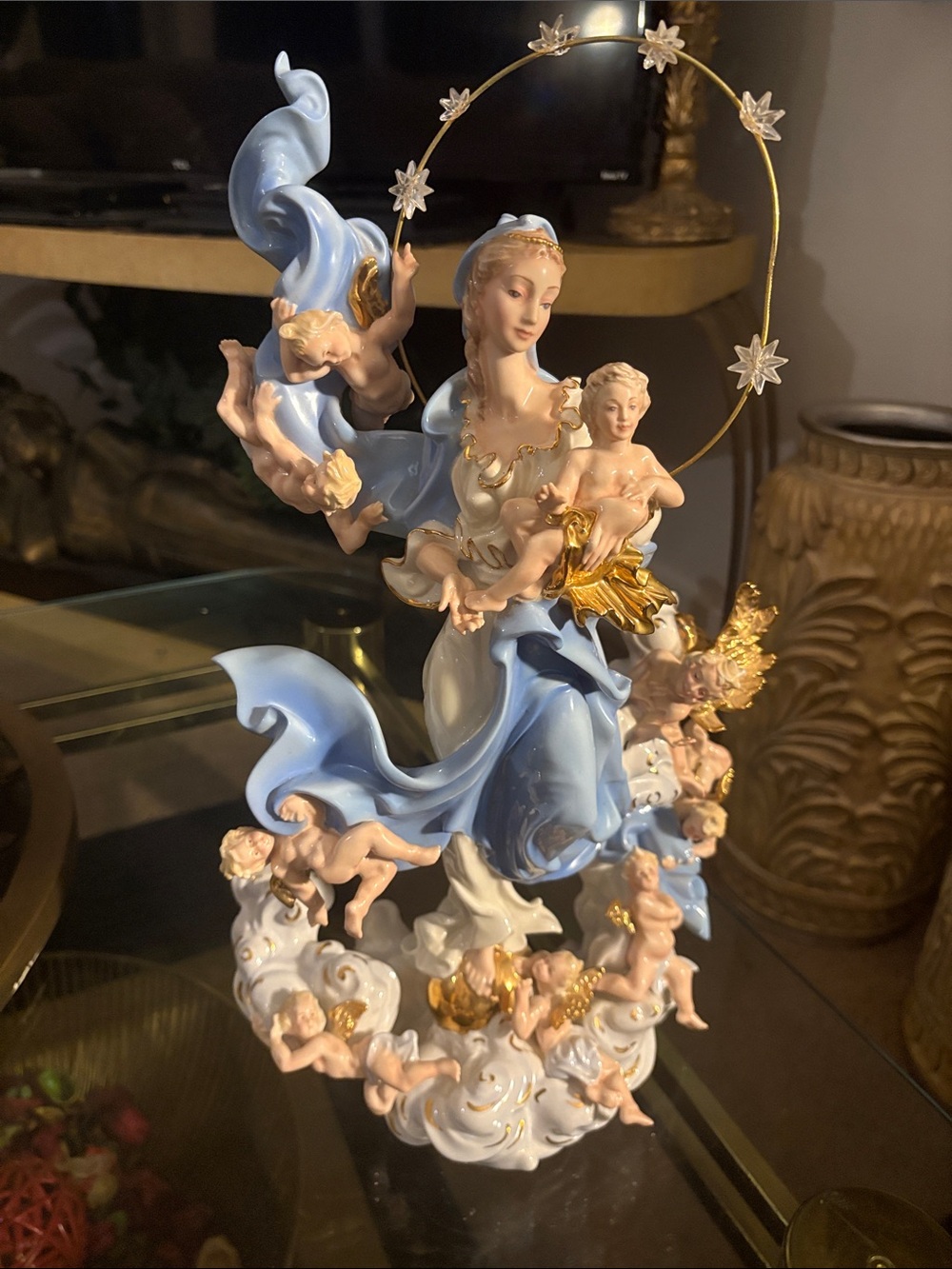 Mary, Queen Of Heaven With Angels Statue